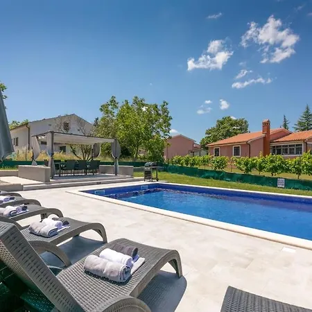 Astrid Villa Labin (Istria)